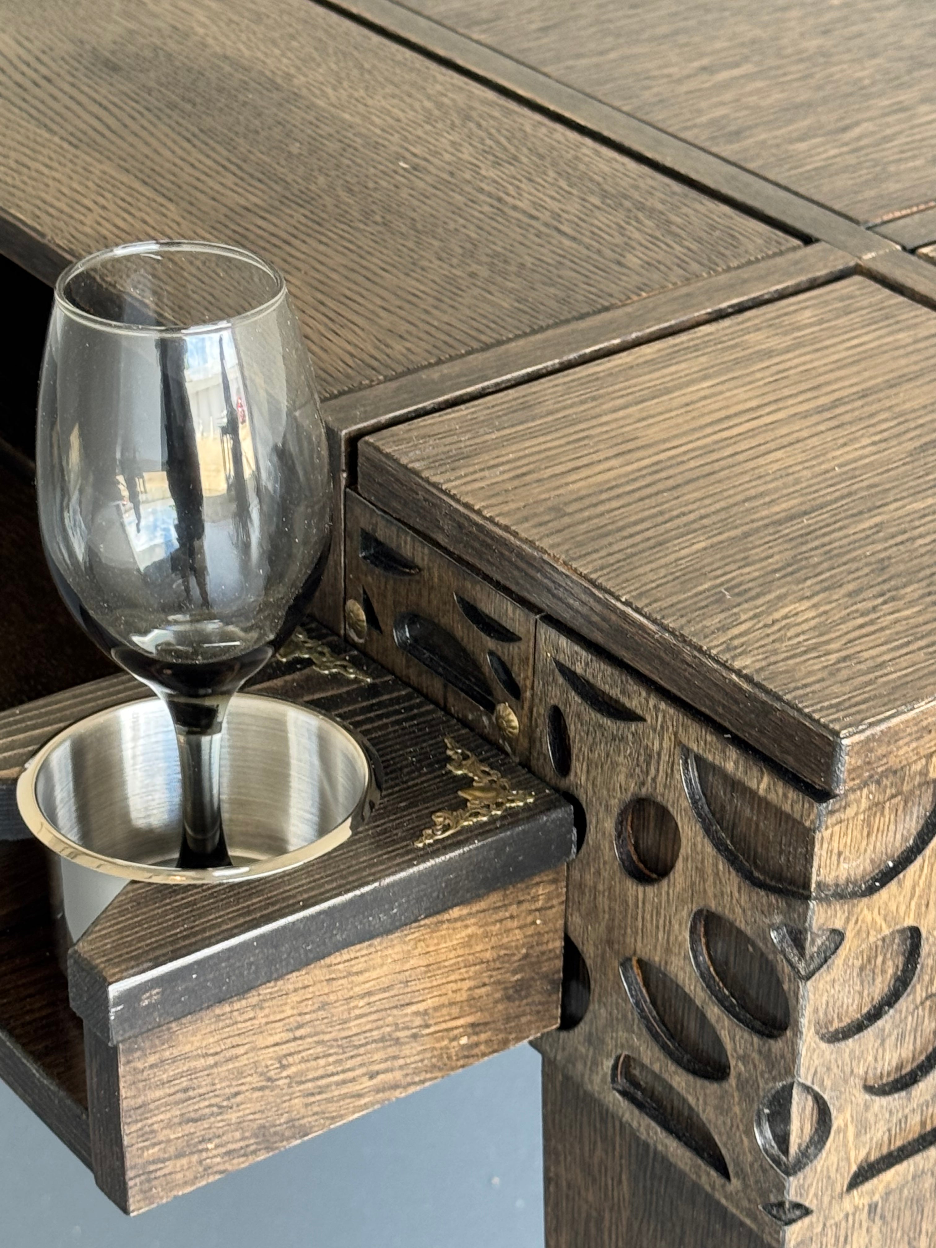 8-Seat D&D Gaming Table: Multifunctional Role Playing Table