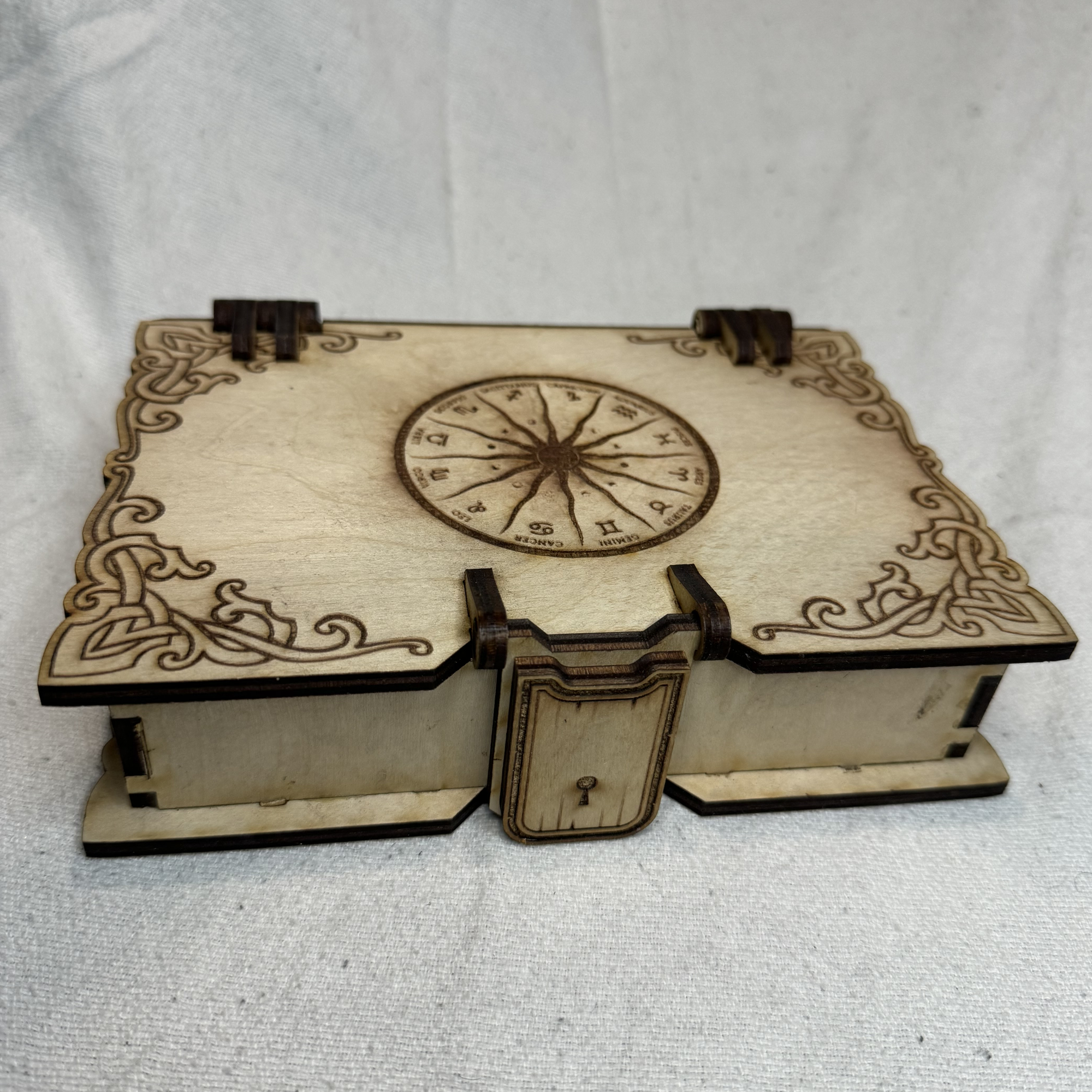 DIY KIT DICE STORAGE BOX